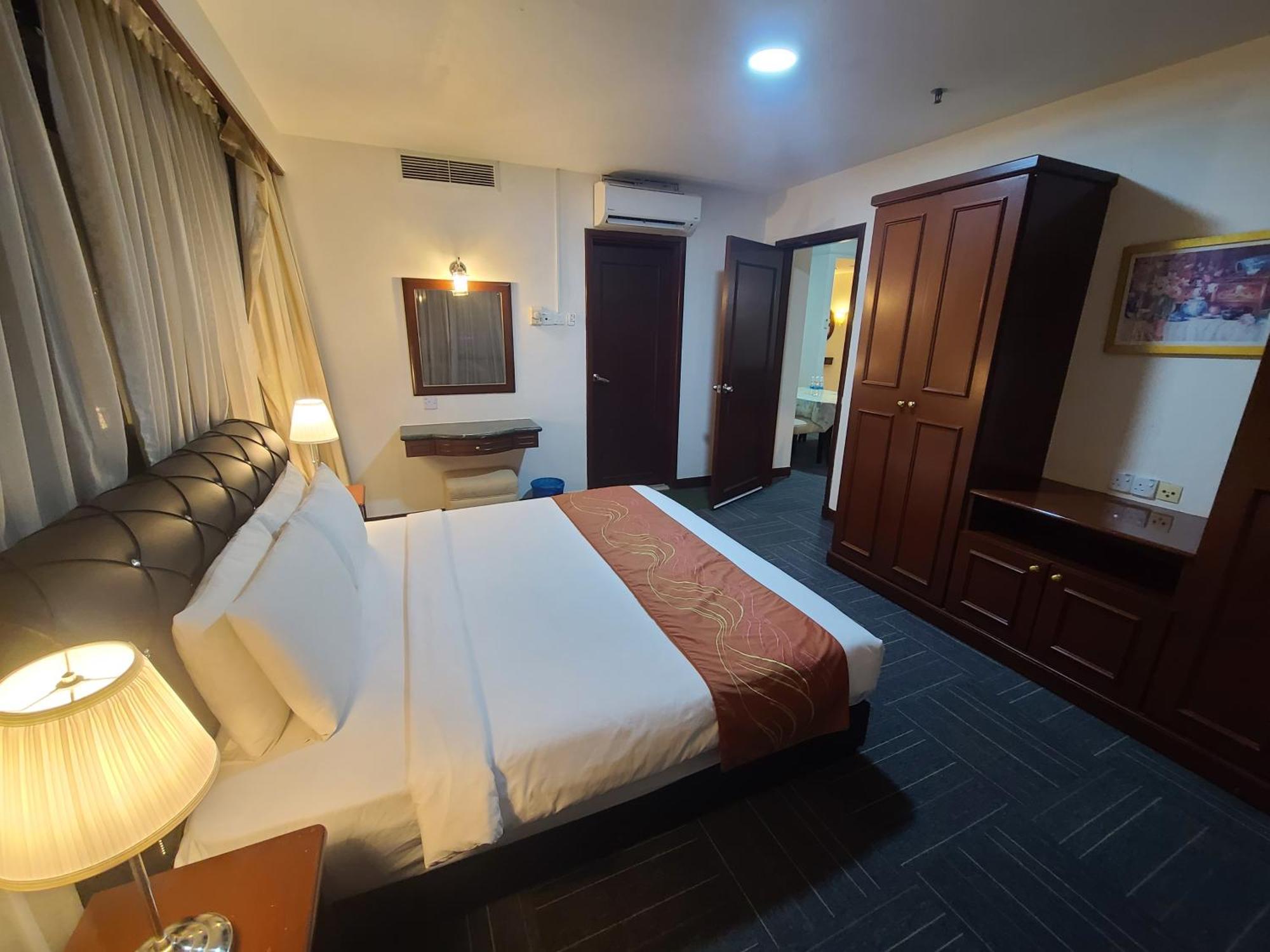 Kl Time Square Hotal Sarvice Suite 吉隆坡 外观 照片